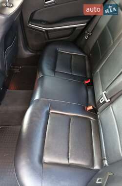 Седан Mercedes-Benz E-Class 2013 в 
