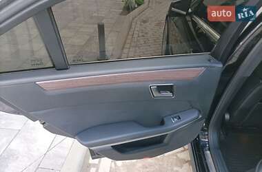 Седан Mercedes-Benz E-Class 2013 в 