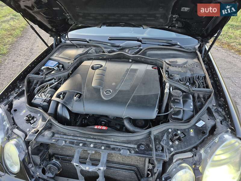 Седан Mercedes-Benz E-Class 2008 в Сумах