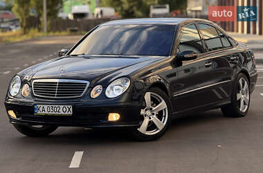 Седан Mercedes-Benz E-Class 2003 в Києві