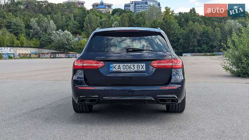 Универсал Mercedes-Benz E-Class 2018 в Киеве