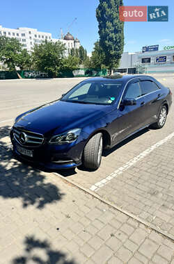 Седан Mercedes-Benz E-Class 2013 в 