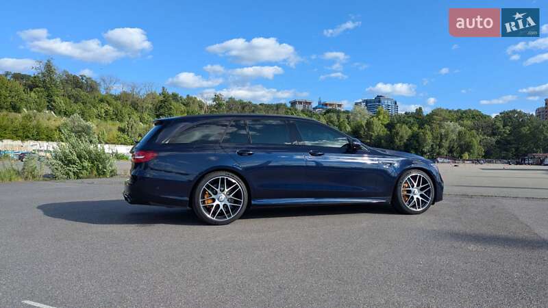 Универсал Mercedes-Benz E-Class 2018 в Киеве