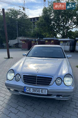 Седан Mercedes-Benz E-Class 2000 в 