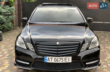 Седан Mercedes-Benz E-Class 2012 в 