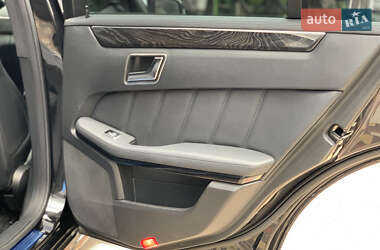 Седан Mercedes-Benz E-Class 2012 в 