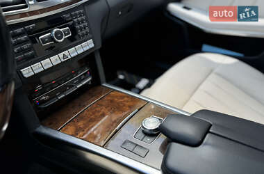 Седан Mercedes-Benz E-Class 2013 в 