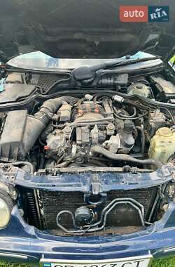 Седан Mercedes-Benz E-Class 1999 в 