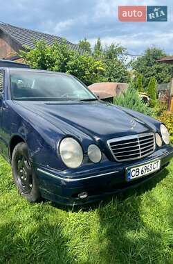 Седан Mercedes-Benz E-Class 1999 в Чернигове