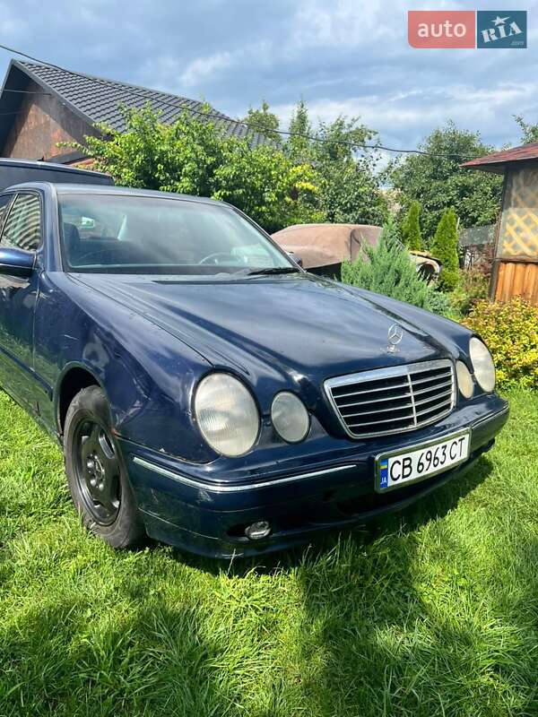 Mercedes-Benz E-Class 1999