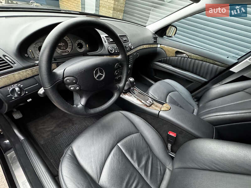 Седан Mercedes-Benz E-Class 2008 в Киеве