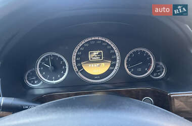 Седан Mercedes-Benz E-Class 2011 в 