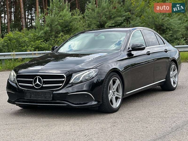 Седан Mercedes-Benz E-Class 2018 в Луцьку