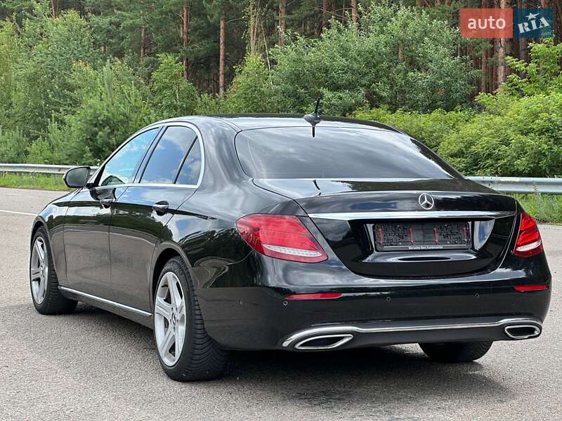 Седан Mercedes-Benz E-Class 2018 в Луцьку