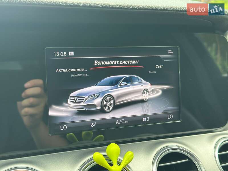 Седан Mercedes-Benz E-Class 2018 в Луцьку