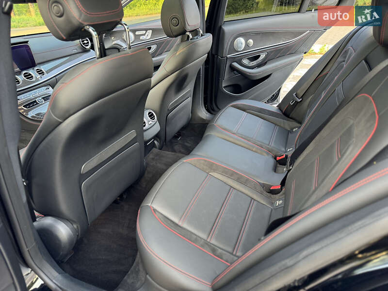 Седан Mercedes-Benz E-Class 2018 в Киеве