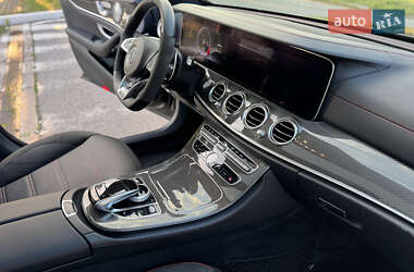 Седан Mercedes-Benz E-Class 2018 в Киеве