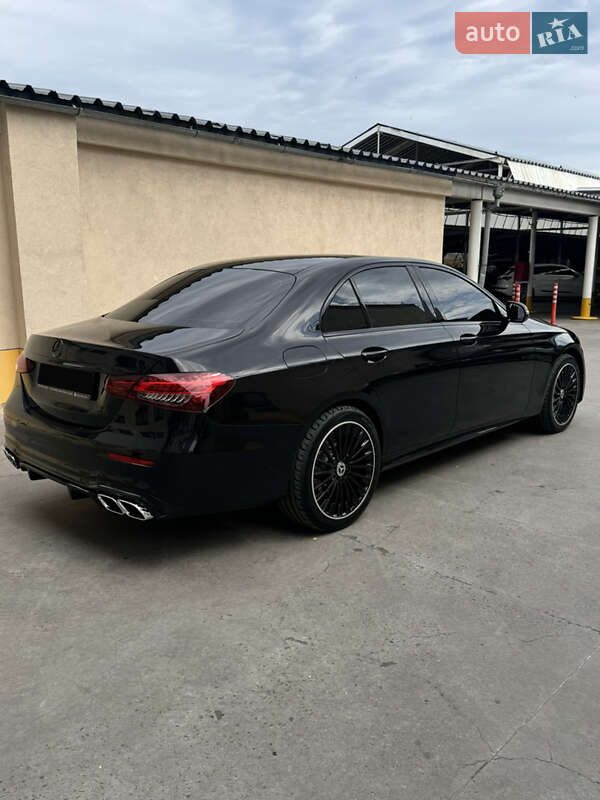 Седан Mercedes-Benz E-Class 2016 в Виннице