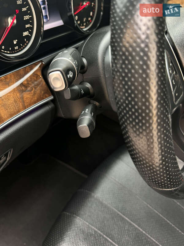 Седан Mercedes-Benz E-Class 2016 в Виннице