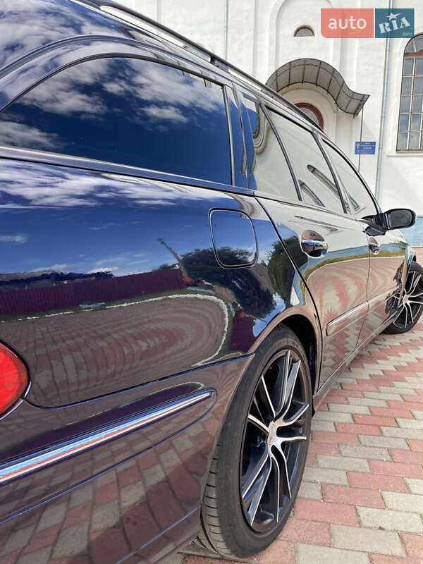 Универсал Mercedes-Benz E-Class 2005 в Киеве фото 18 Универсал Mercedes-Benz E-Class 2005 в Киеве