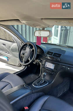 Седан Mercedes-Benz E-Class 2006 в 