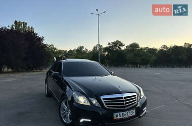 Седан Mercedes-Benz E-Class 2009 в 
