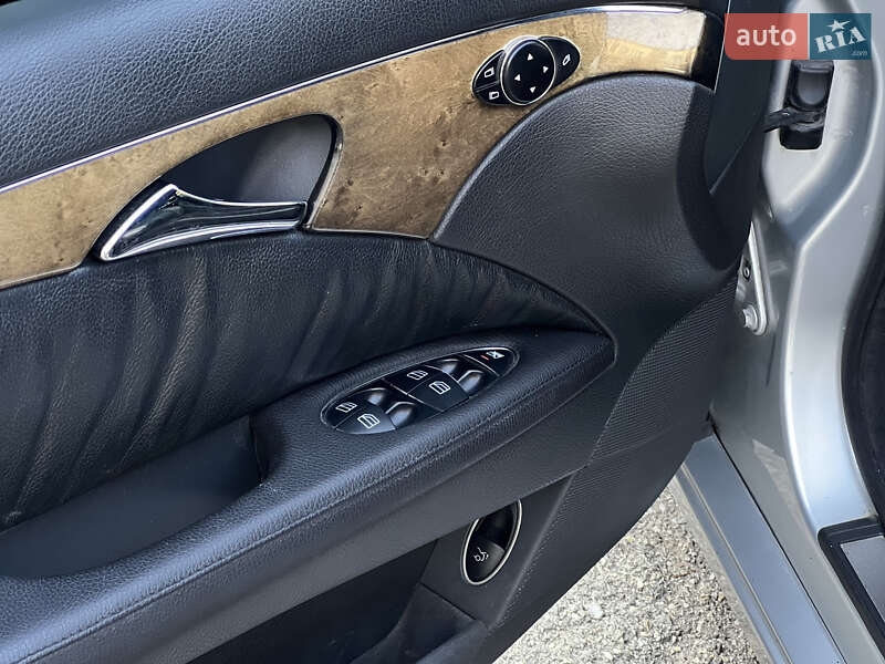 Седан Mercedes-Benz E-Class 2005 в Тернополе