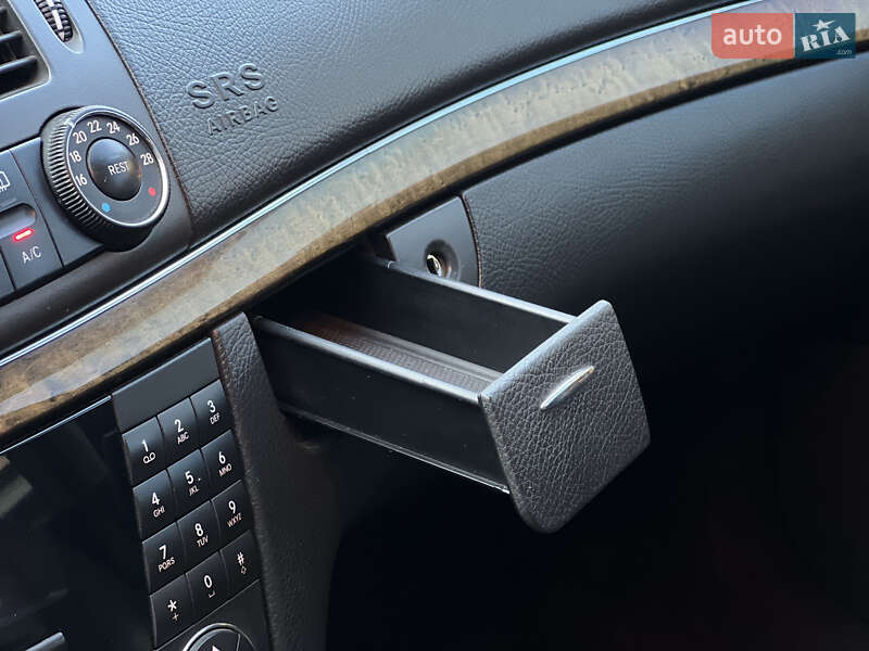 Седан Mercedes-Benz E-Class 2005 в Тернополе