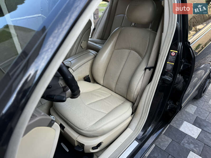 Седан Mercedes-Benz E-Class 2002 в Сваляве