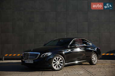 Седан Mercedes-Benz E-Class 2016 в Житомире