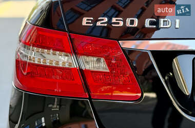 Седан Mercedes-Benz E-Class 2012 в 