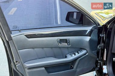 Седан Mercedes-Benz E-Class 2012 в 