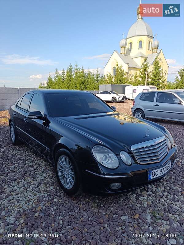 Седан Mercedes-Benz E-Class 2007 в Бучачі