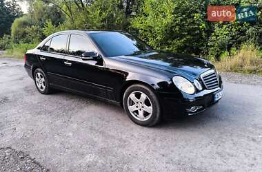 Седан Mercedes-Benz E-Class 2007 в Ужгороді