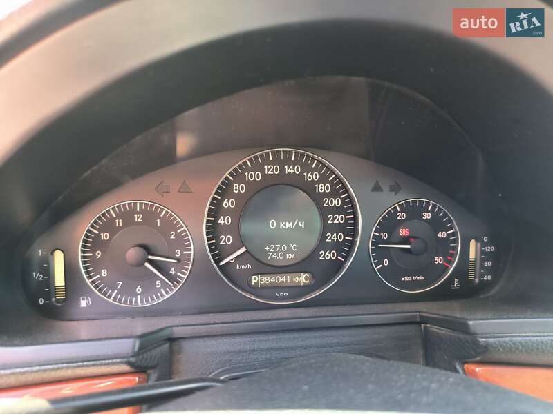 Седан Mercedes-Benz E-Class 2006 в Виноградові