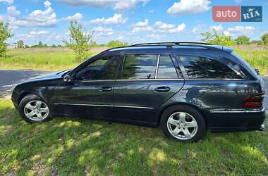 Універсал Mercedes-Benz E-Class 2003 в 