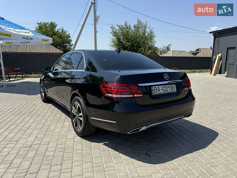 Седан Mercedes-Benz E-Class 2014 в Кропивницькому