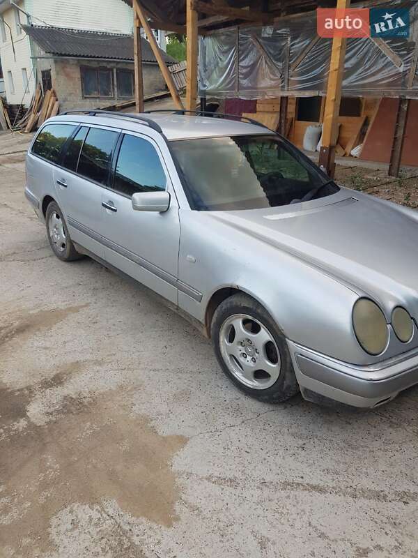Mercedes-Benz E-Class 1998