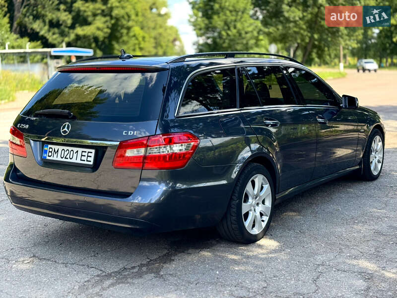 Універсал Mercedes-Benz E-Class 2010 в Ромнах