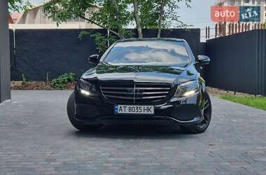 Седан Mercedes-Benz E-Class 2017 в Івано-Франківську