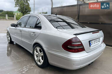 Седан Mercedes-Benz E-Class 2002 в Черновцах