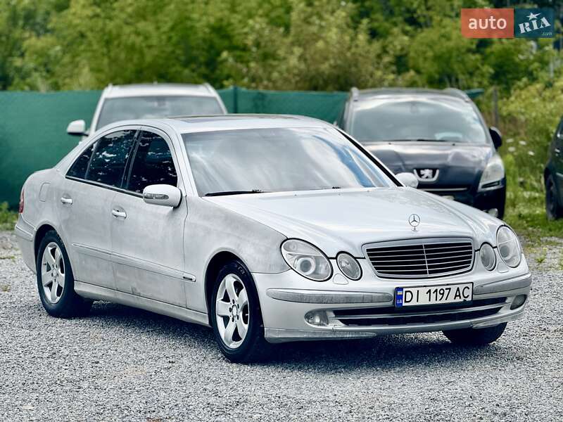 Седан Mercedes-Benz E-Class 2002 в Тернополі