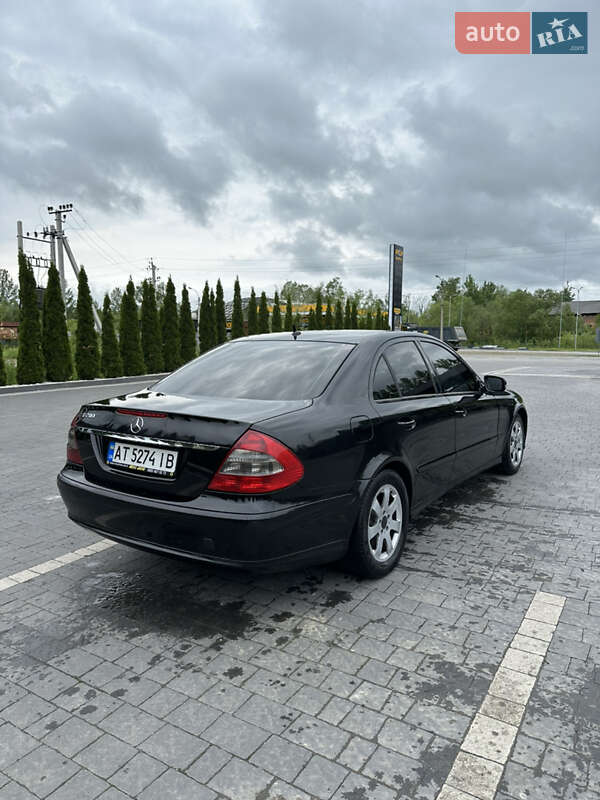 Седан Mercedes-Benz E-Class 2006 в Надворной