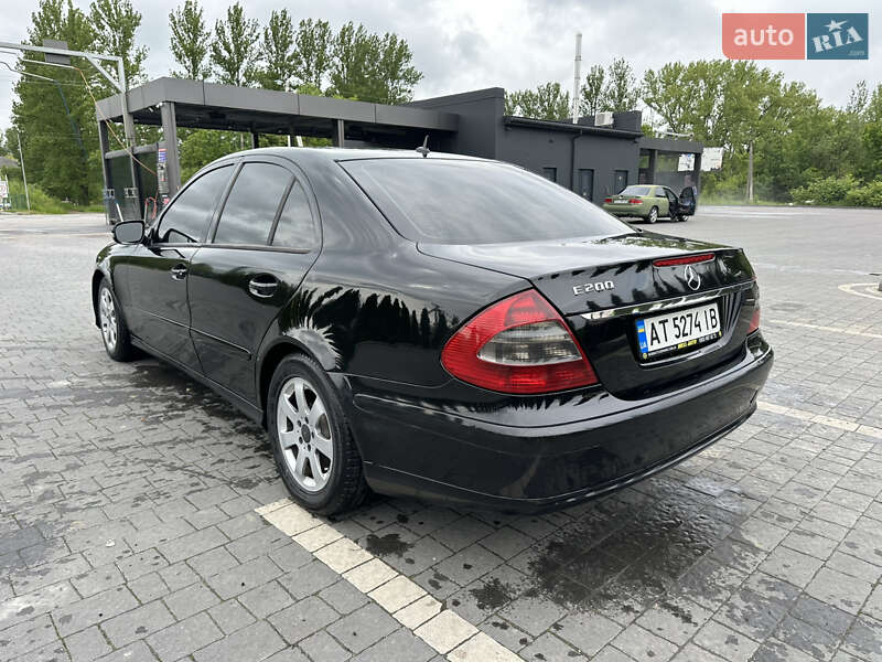 Седан Mercedes-Benz E-Class 2006 в Надворной