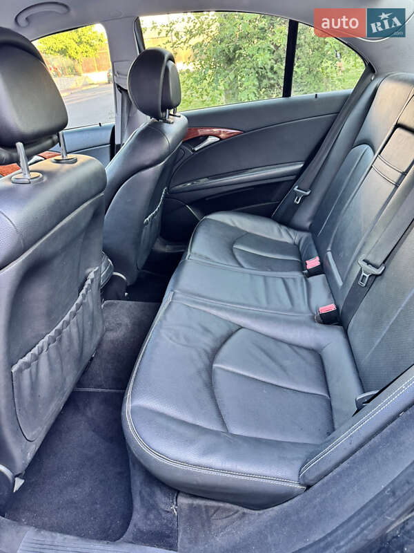 Седан Mercedes-Benz E-Class 2007 в Могилів-Подільському