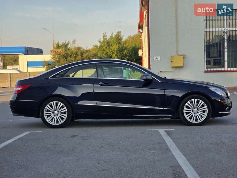 Купе Mercedes-Benz E-Class 2010 в Тернополе