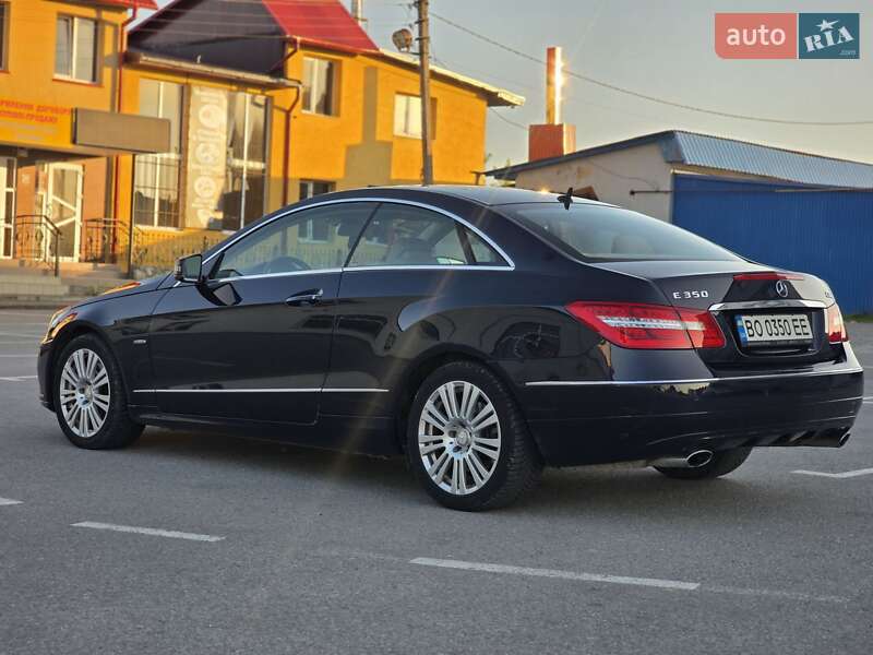 Купе Mercedes-Benz E-Class 2010 в Тернополе