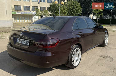 Седан Mercedes-Benz E-Class 2010 в Киеве