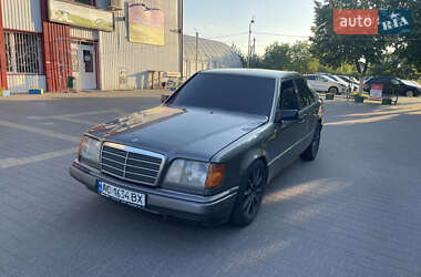 Седан Mercedes-Benz E-Class 1994 в Рівному