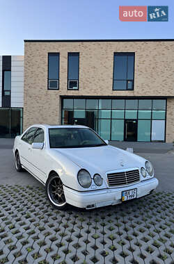 Седан Mercedes-Benz E-Class 1998 в Хмельницком